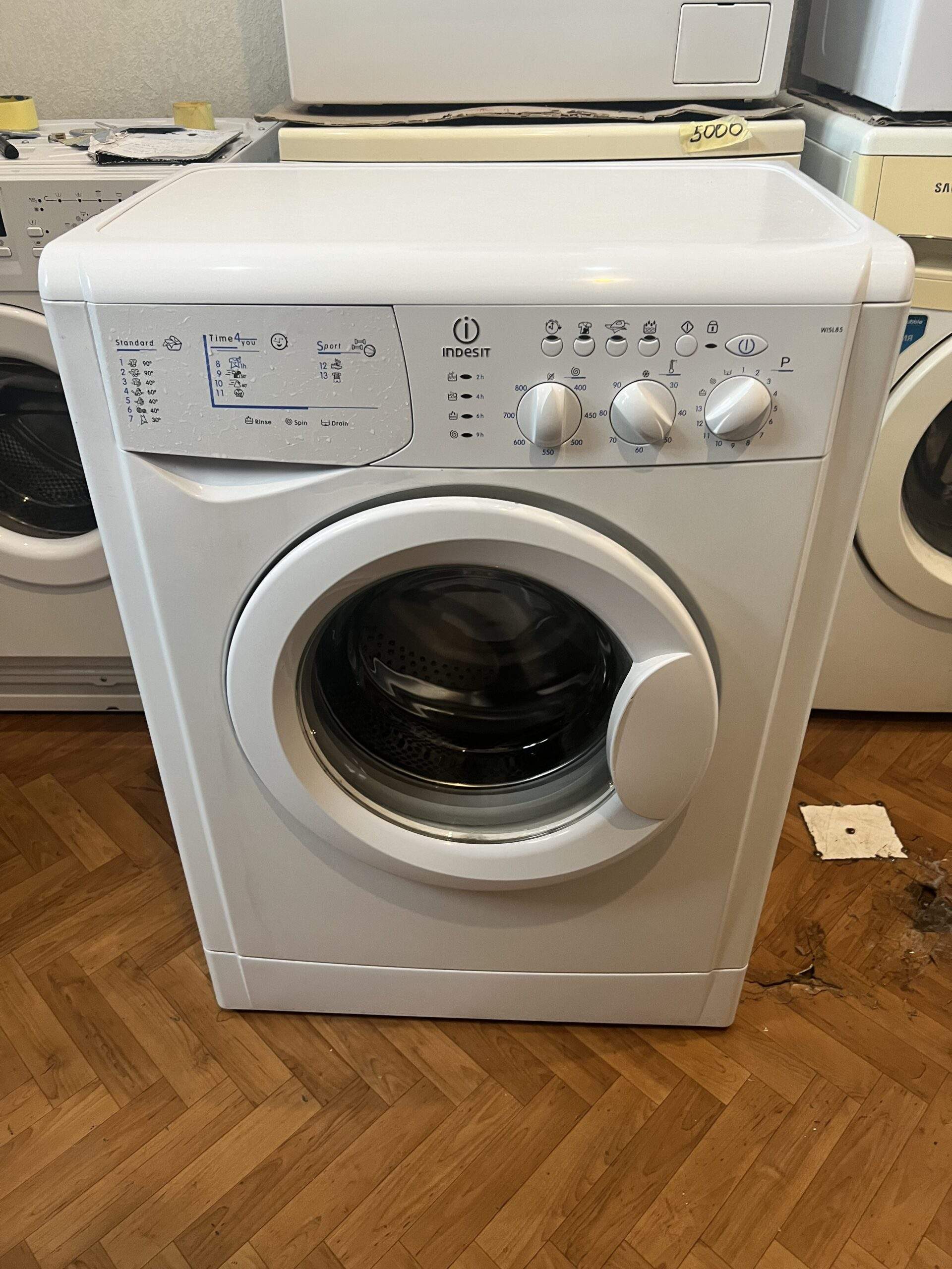 Indesit WISL 85 - WashSale